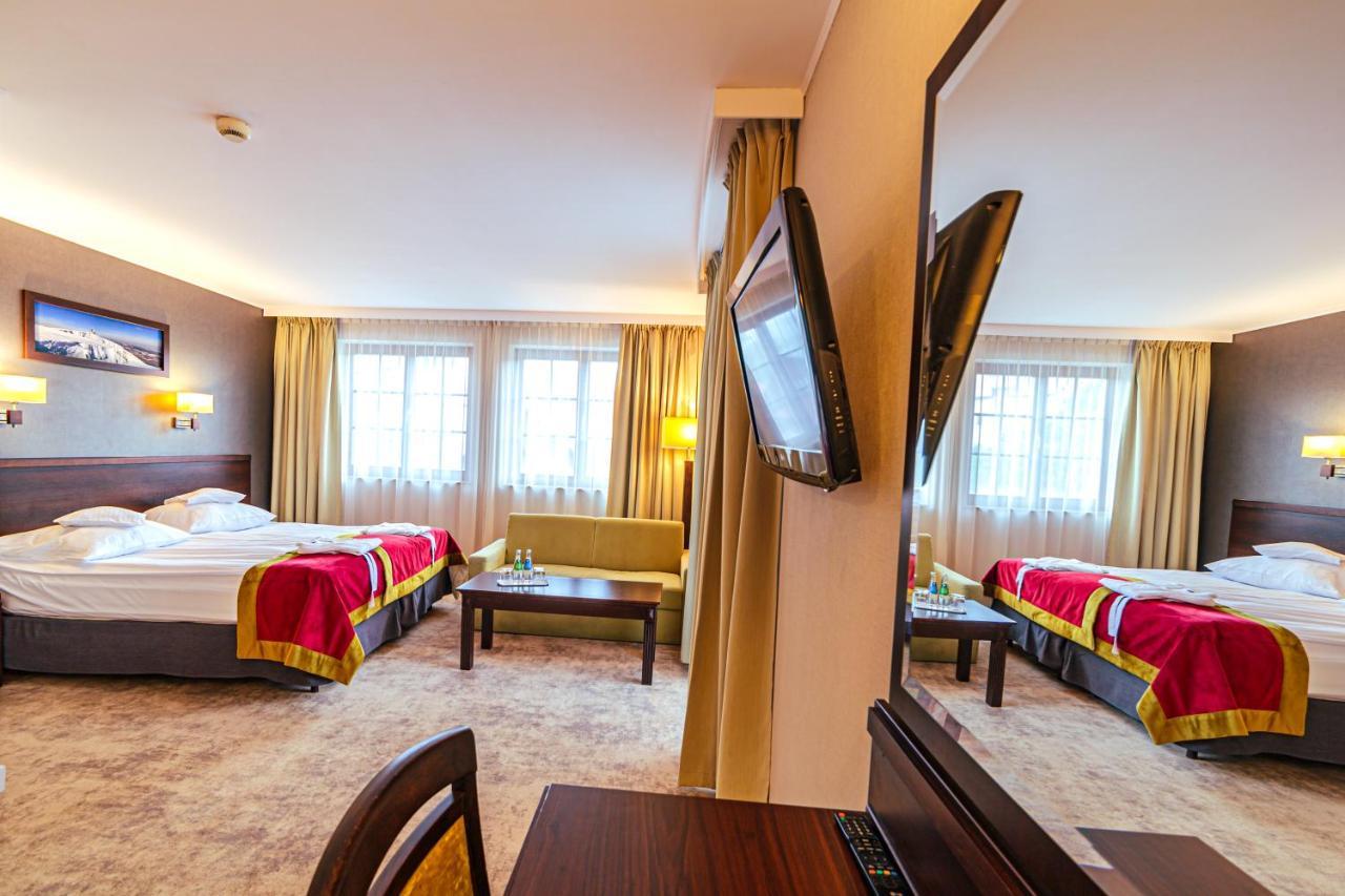 Hotel Krysztal Conference &
